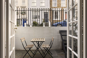 Photo 11- click for photo gallery